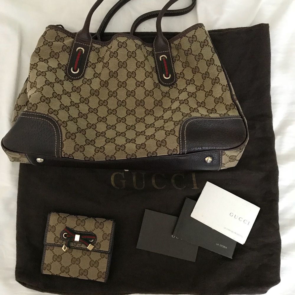 Gucci purse with matching wallet $450 for both